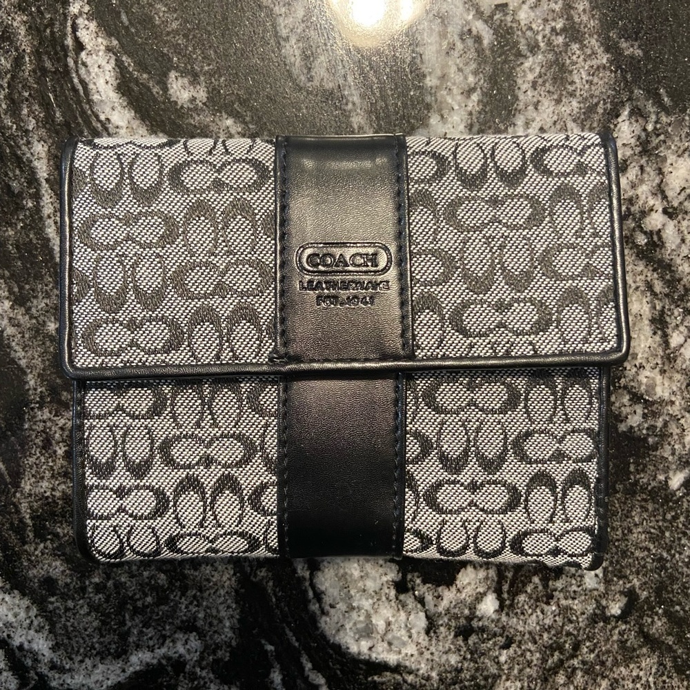 Coach Leatherware Est 1941 wallet